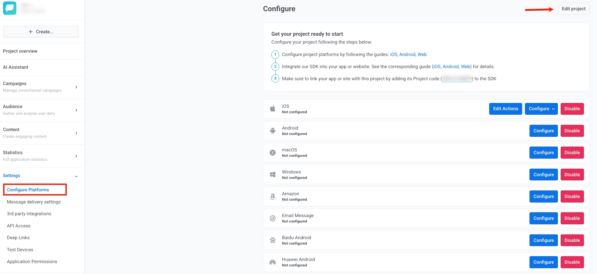 Caixa de diálogo Editar projeto mostrando campos para título, ícone, caixa de seleção de integração com Bit.ly e configurações de notificação por e-mail com os botões Salvar e Cancelar