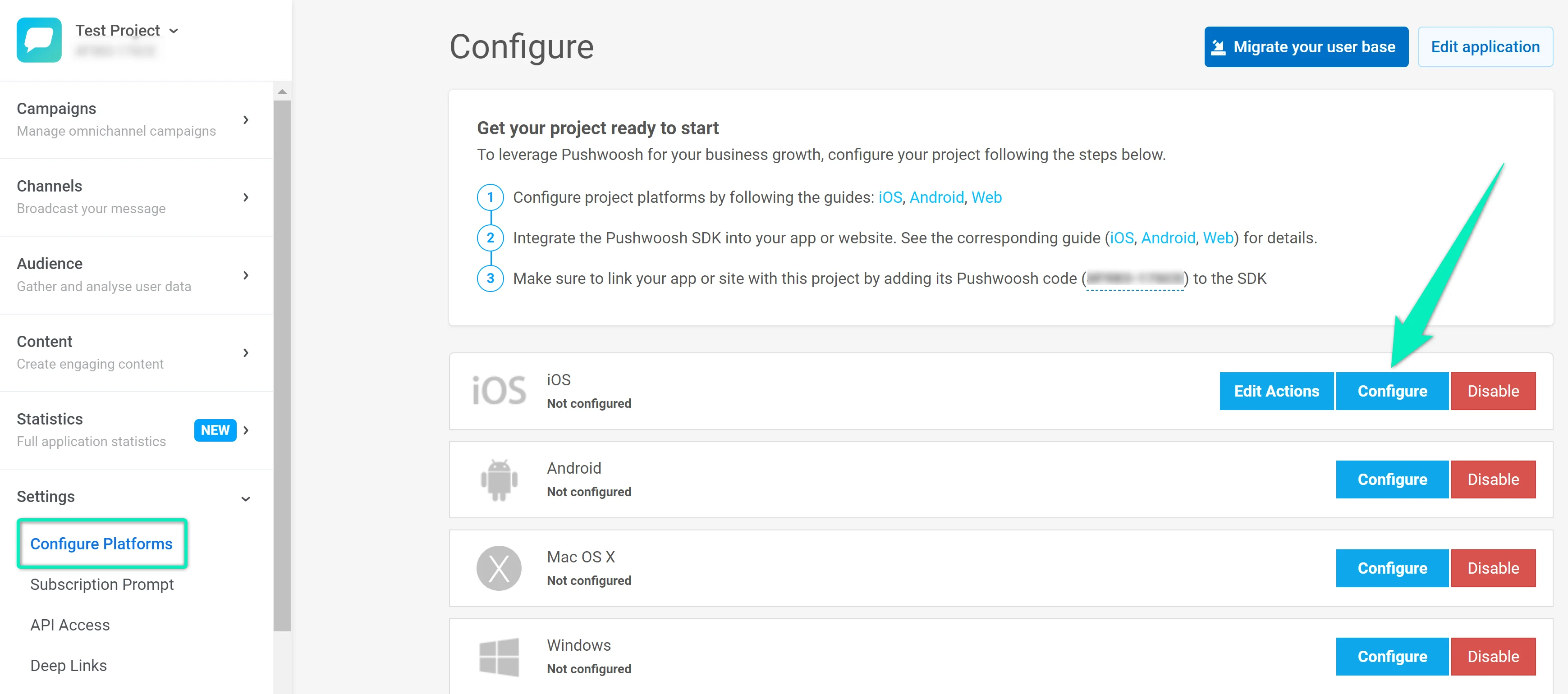 사용 가능한 플랫폼과 구성 버튼을 보여주는 Pushwoosh의 플랫폼 구성 섹션.
