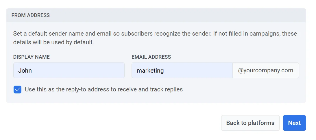 डिफ़ॉल्ट प्रेषक विवरण कॉन्फ़िगरेशन फ़ॉर्म जो प्रेषक नाम और ईमेल पते के लिए फ़ील्ड दिखा रहा है।