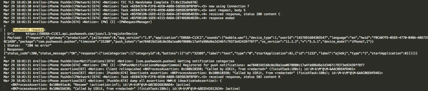 Log de la console de l'appareil montrant la requête API registerDevice avec les paramètres hwid et token push visibles