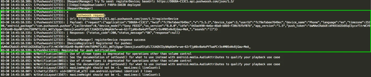Log de la console d'un appareil Android montrant la requête API registerDevice avec les paramètres hwid et token push en surbrillance