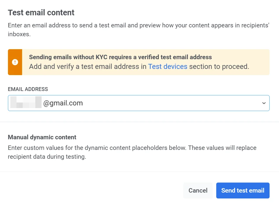 مربع حوار اختبار البريد الإلكتروني يظهر حقل عنوان البريد الإلكتروني ومدخلات بيانات العينة لاختبار المحتوى الديناميكي.